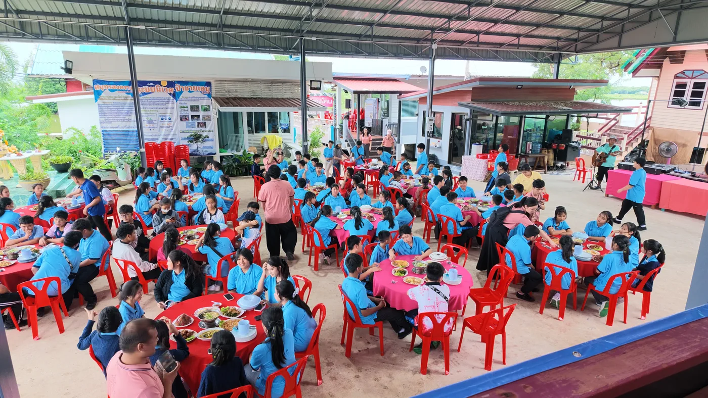 ซุ้มอาหารทะเลซีฟู้ด & โต๊ะจีนรับประทานอาหาร