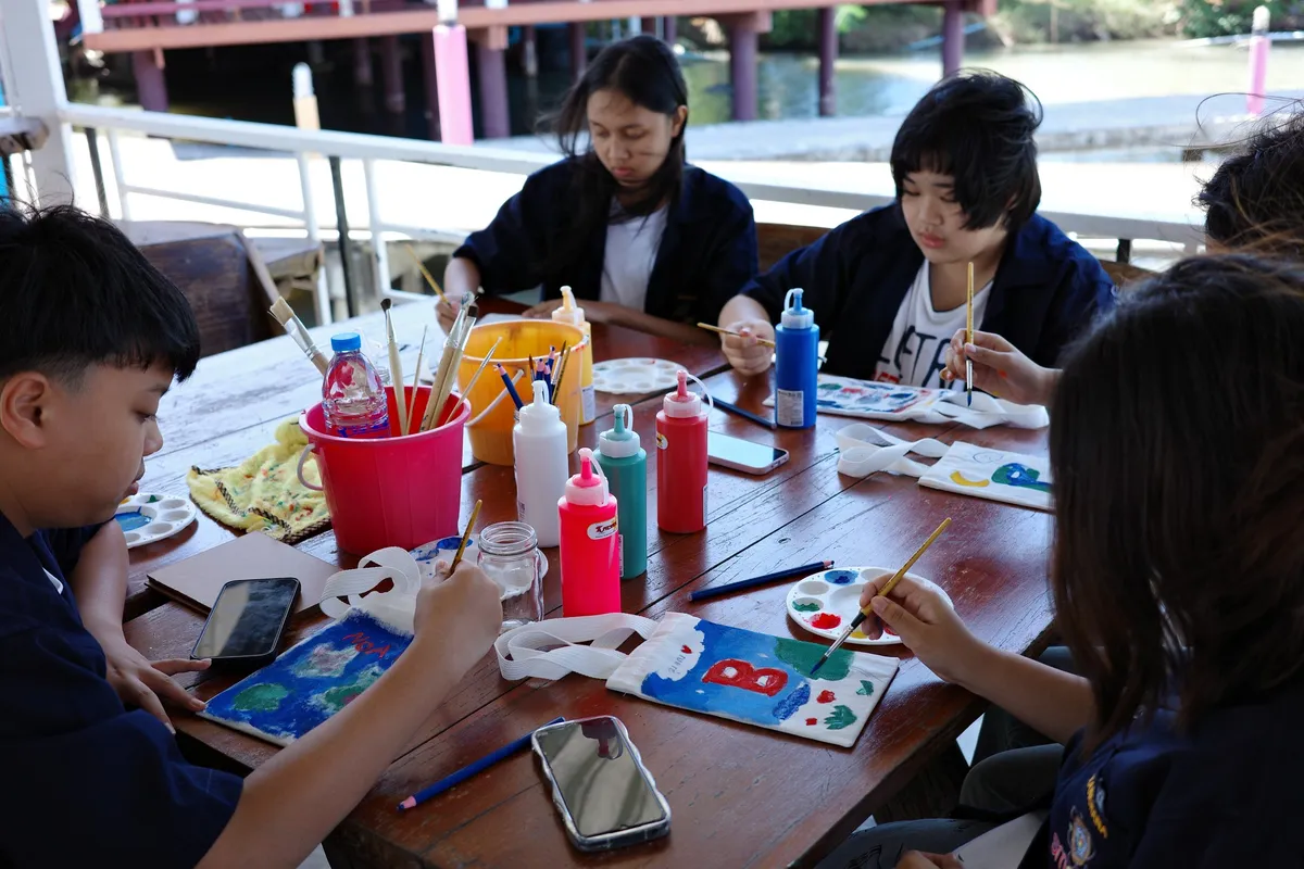 ค่ายศิลปะระบายสีถุงผ้า