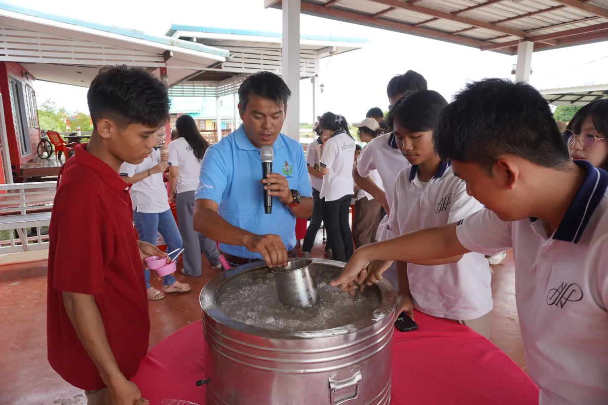 วิทยากรสอนทำไอศครีม